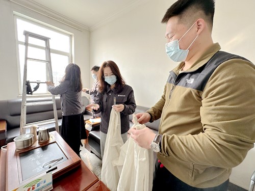 東綸科技開展學(xué)習(xí)雷鋒活動